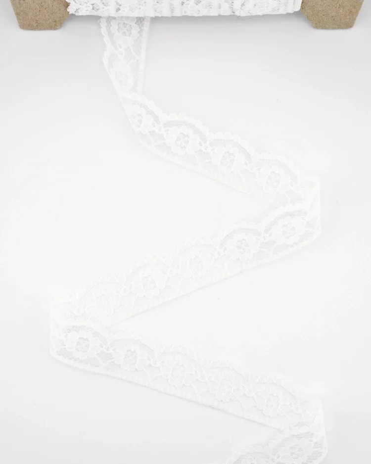 Haberdashery - Flower Lace - White - 27mm