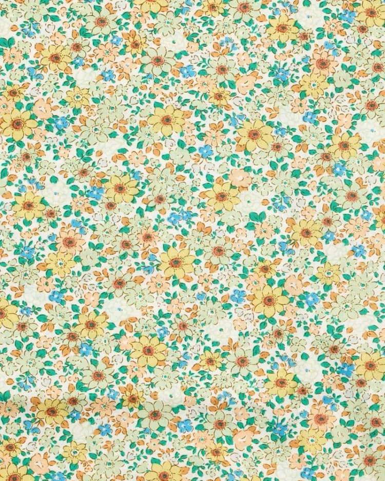 Fabrics - Cotton - Ditsy Floral on Ivory - SC8172-2